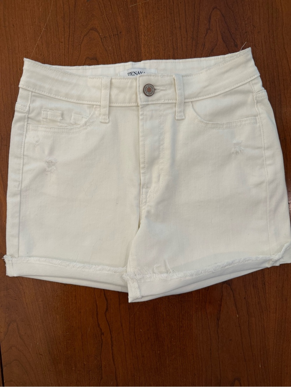 Zenana Outfitters White High-Rise Raw Hem Denim Shorts - Picture 4 of 7